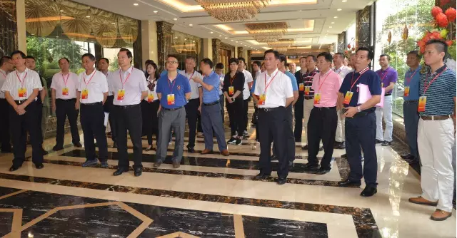 你關(guān)心的食品安全問題，南海區(qū)政協(xié)委員組團來調(diào)研！齊齊建言獻策