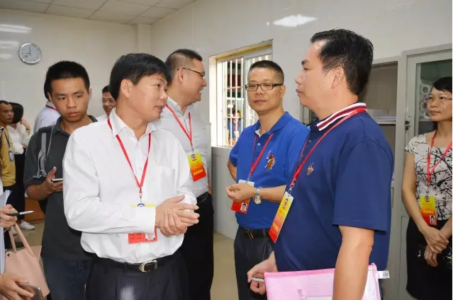 你關(guān)心的食品安全問題，南海區(qū)政協(xié)委員組團來調(diào)研！齊齊建言獻策