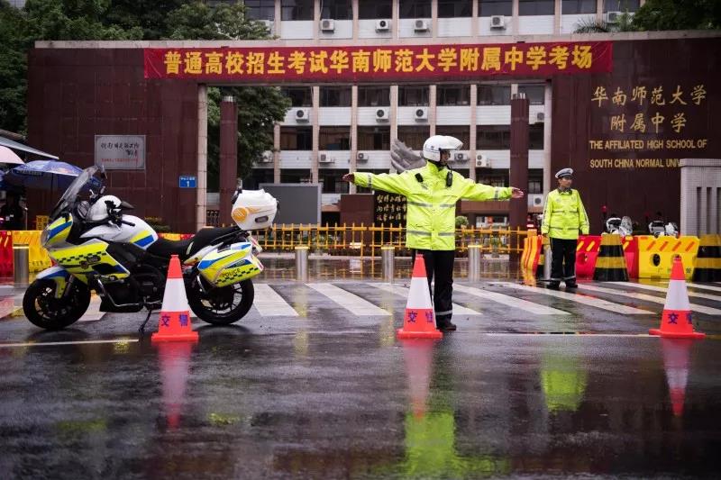 全民行動，助力高考